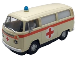 Carrera CAR32033 Digital132 VW BUS T2b "Ambulance, Red Cross"